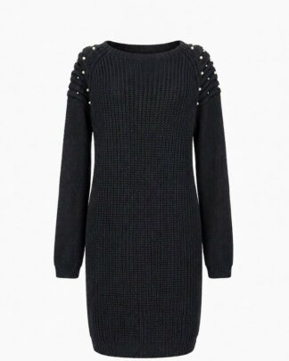 Robe en laine avec perle noir